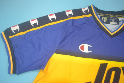 Camiseta local del Parma 2001/02