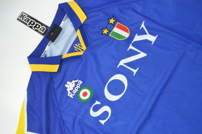 Juventus 1995/96 Away Shirt
