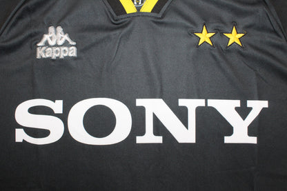 Juventus 1995/96 Third Shirt