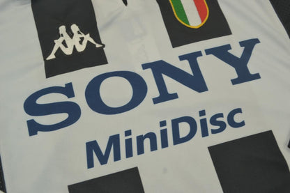 Maillot domicile Juventus manches longues 1997/98