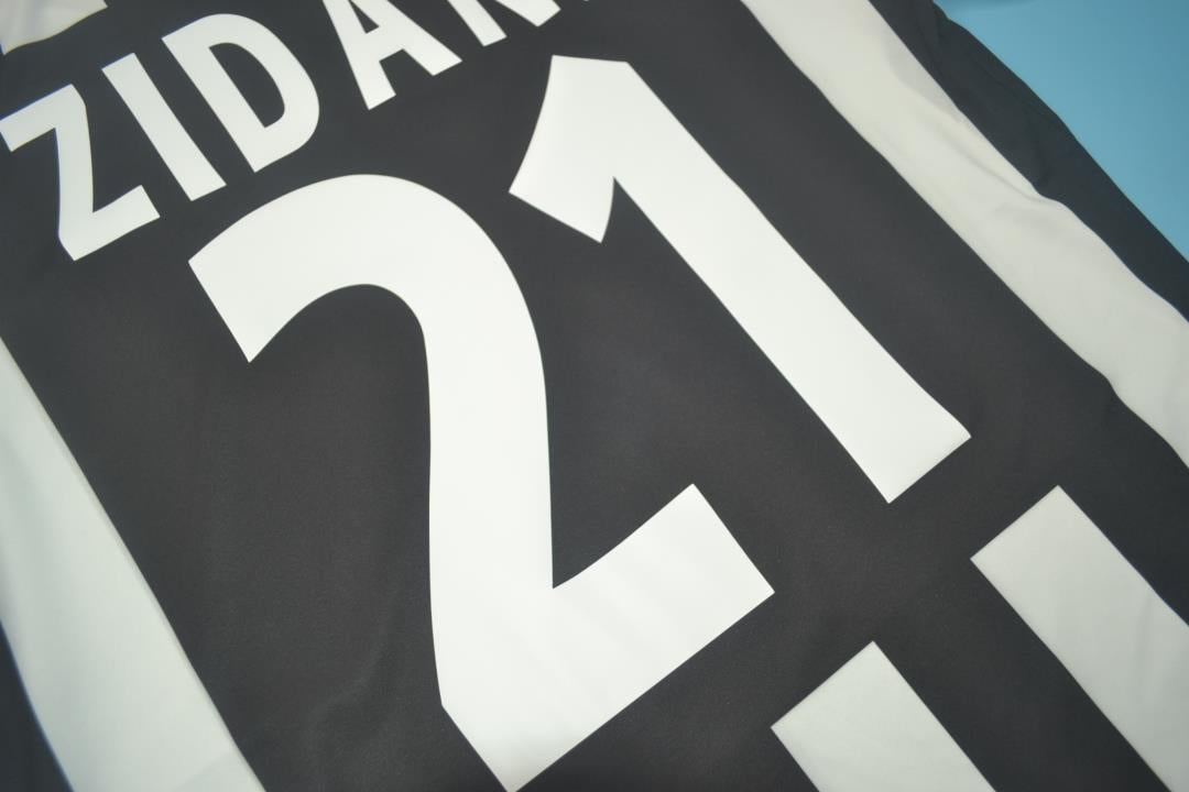Maillot domicile Juventus 1999/00