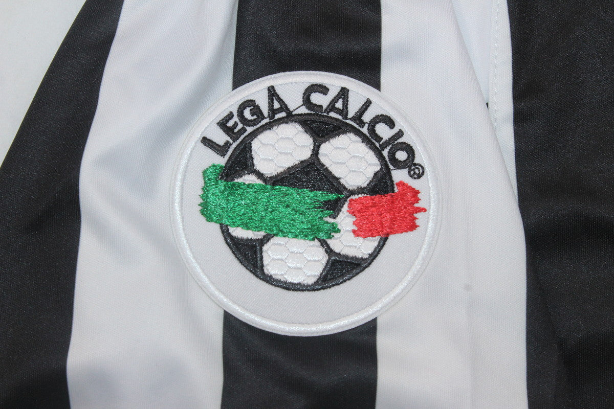 Juventus 2003/04 Home Shirt