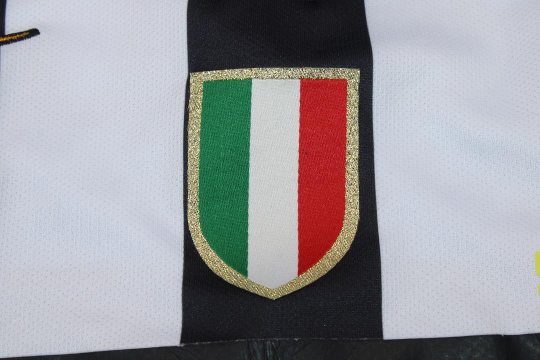 Camiseta de Local de la Final de la Liga de Campeones de la UEFA 2014/15 de la Juventus
