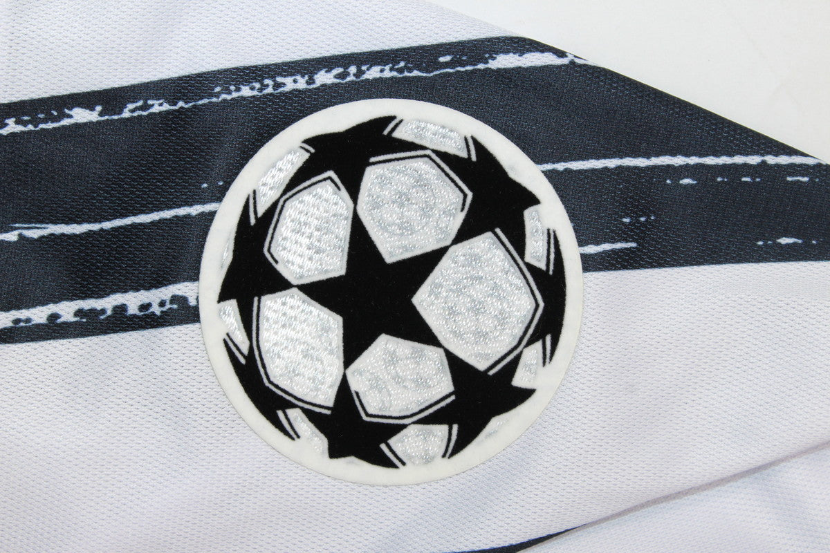 Camiseta local de la Juventus 2020/21