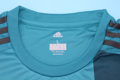Camiseta de la tercera equipación del Real Madrid 2017/18 de manga larga