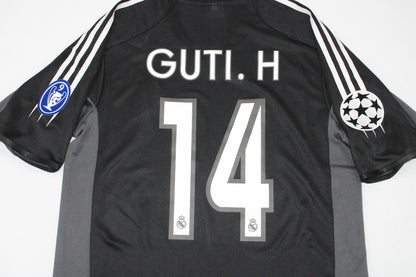 Camiseta de visitante del Real Madrid 2004/05