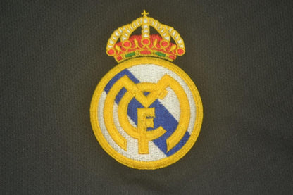 Camiseta de visitante del Real Madrid 2004/05