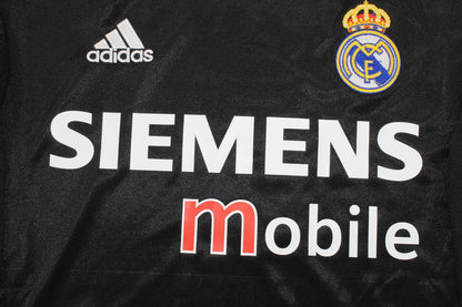 Camiseta de visitante de manga larga del Real Madrid 2004/05