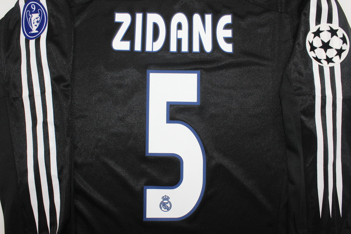Camiseta de visitante de manga larga del Real Madrid 2004/05