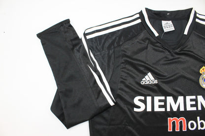 Camiseta de visitante de manga larga del Real Madrid 2004/05