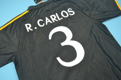 Camiseta de visitante del Real Madrid 2000/01