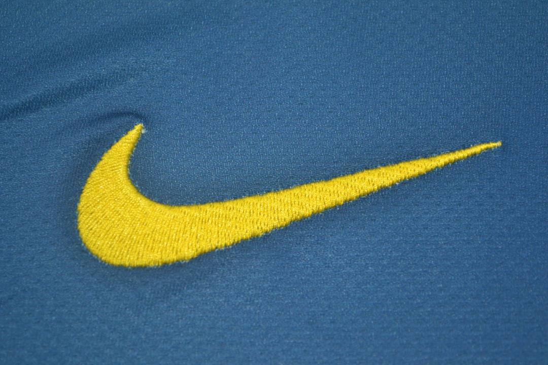 Barcelona 2010/11 Away Shirt