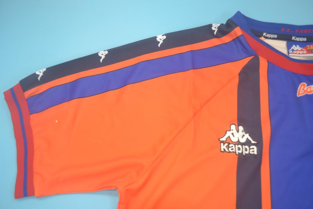 Barcelona 1997/98 Away Shirt