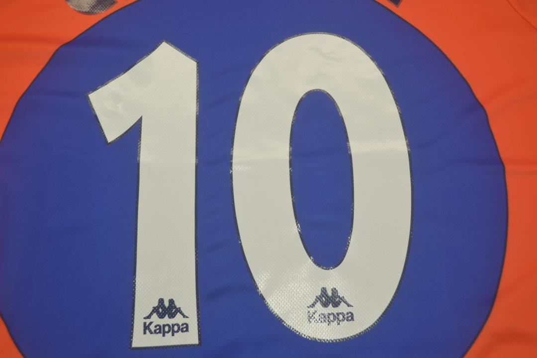 Barcelona 1997/98 Away Shirt