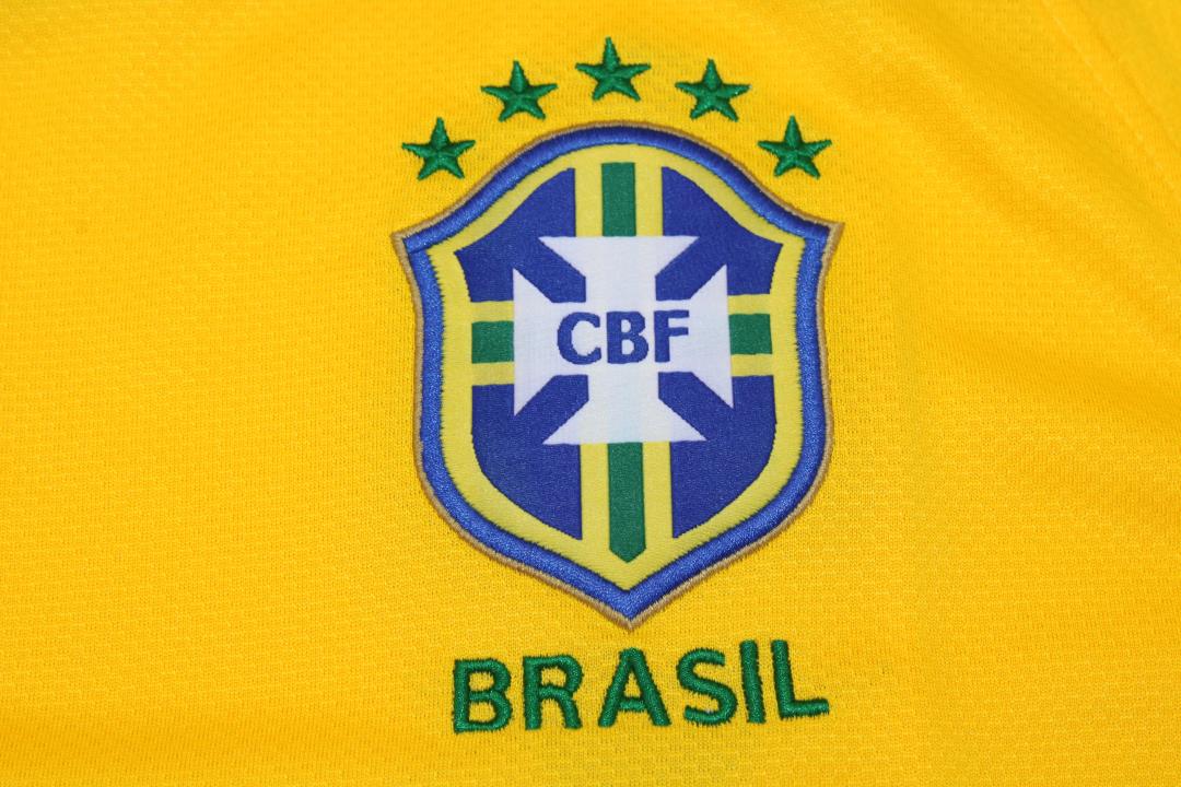 Maillot domicile Brésil 2010/11