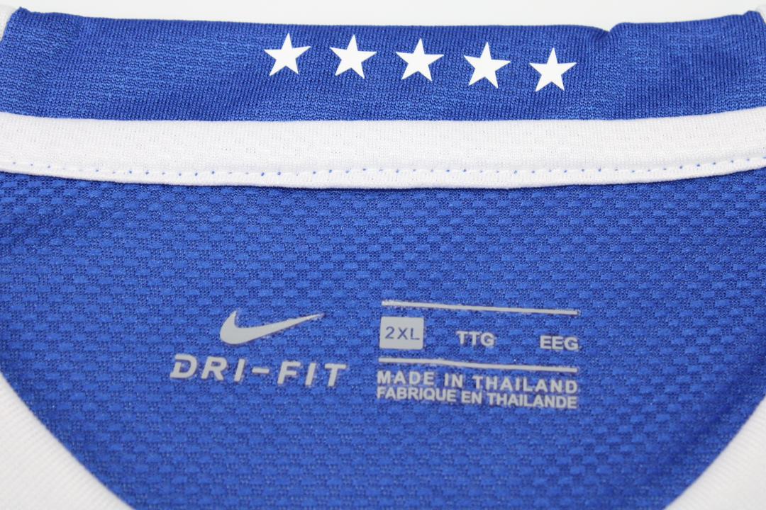 Camiseta visitante de Brasil 2006/07
