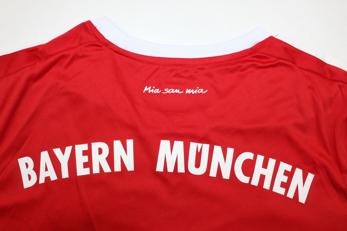 Bayern München 2017/18 Home Shirt