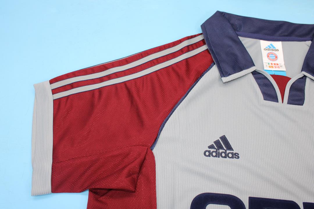 Bayern München 1998/99 Third Shirt