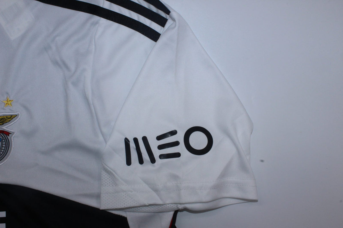 SL Benfica 2013/14 Away Shirt
