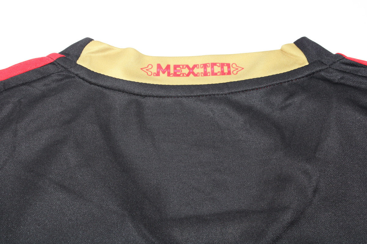 Camiseta de visitante de México 2011/12