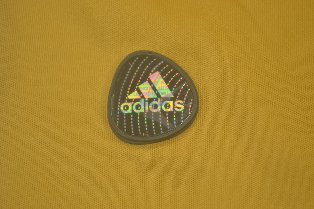 Spain 2008/10 Away Shirt