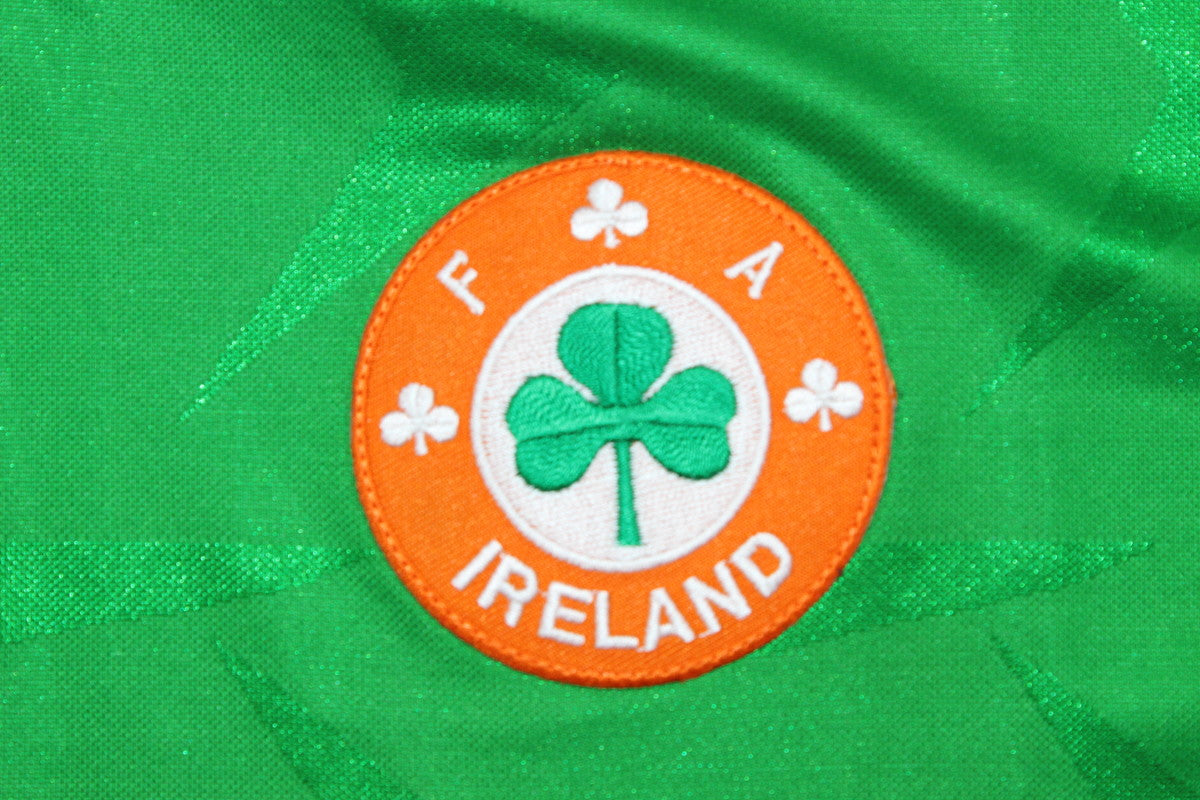 Camiseta local de Irlanda 1990/92