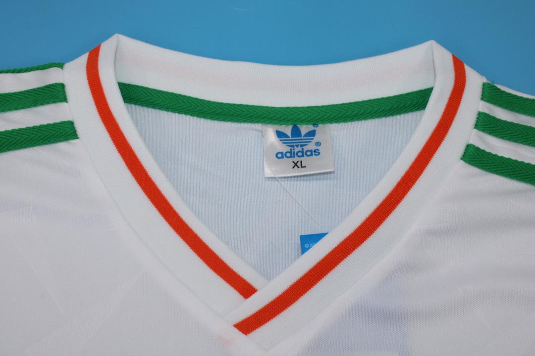 Ireland 1990/92 Away Shirt