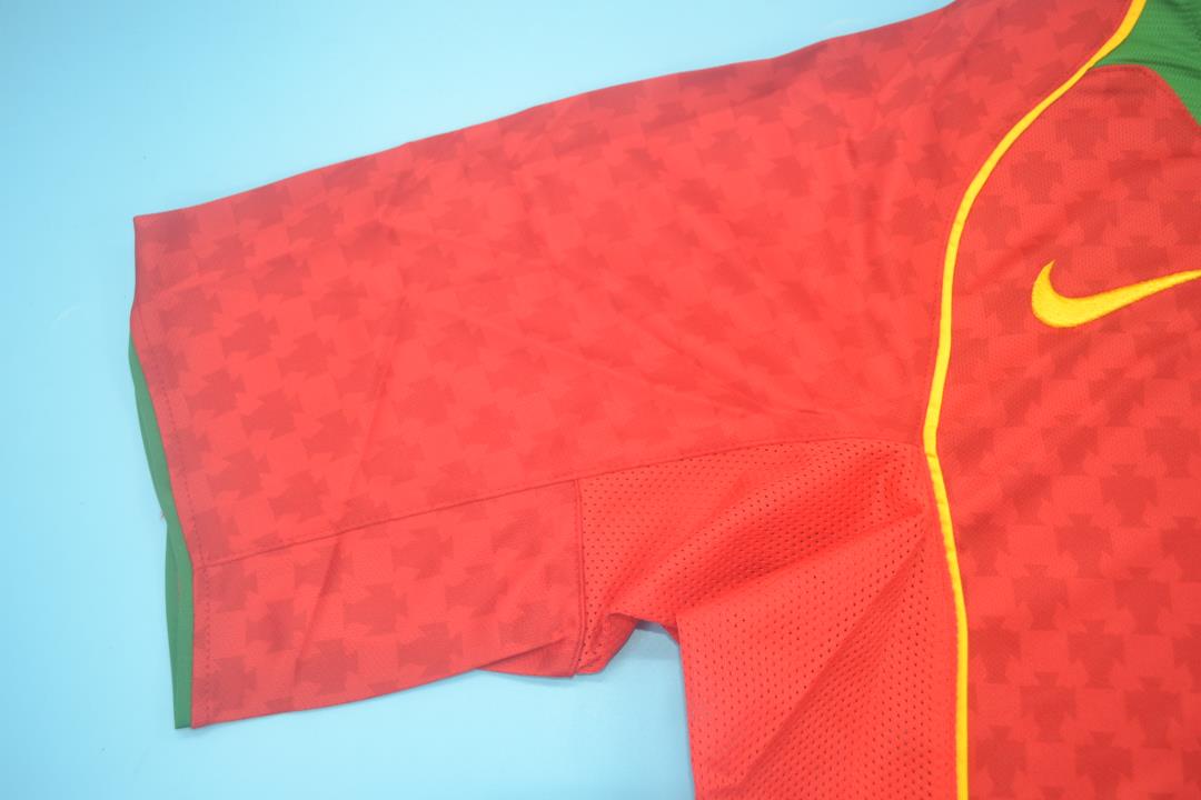 Maillot domicile finale Euro Portugal 2004/06