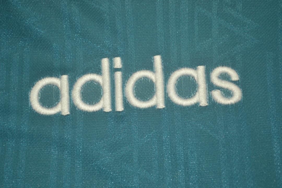Camiseta de visitante de Alemania 1996/98