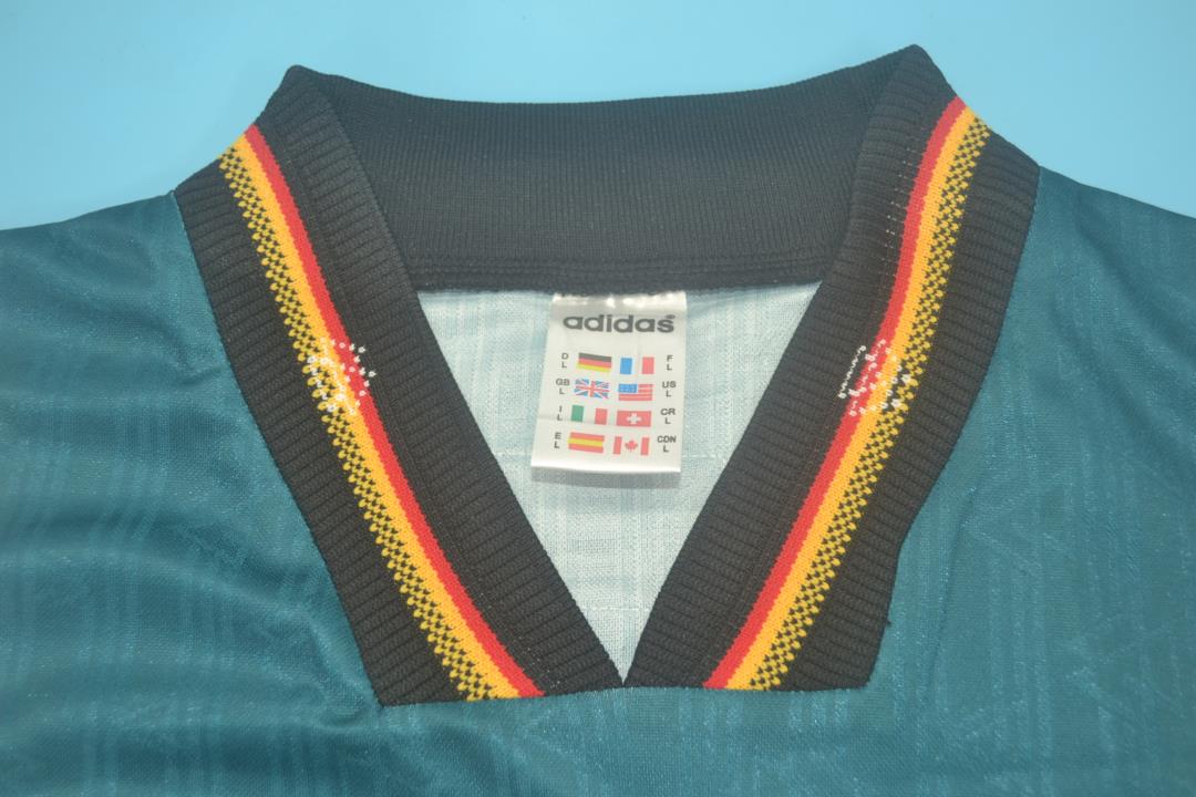 Camiseta de visitante de Alemania 1996/98