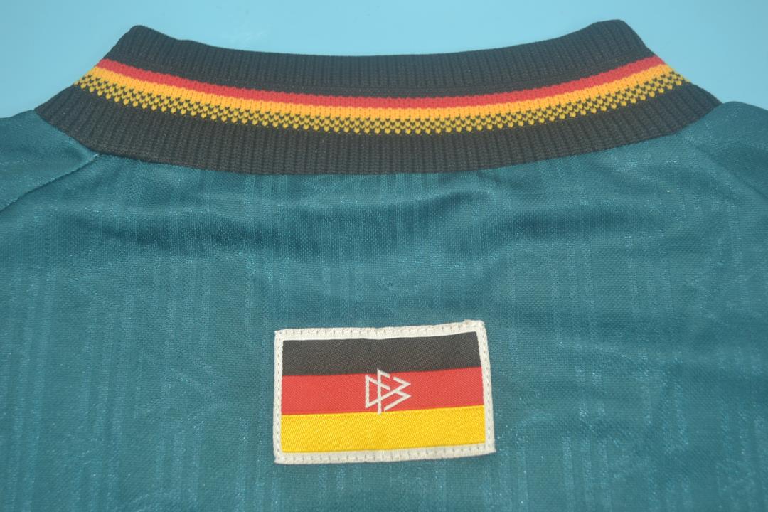 Camiseta de visitante de Alemania 1996/98