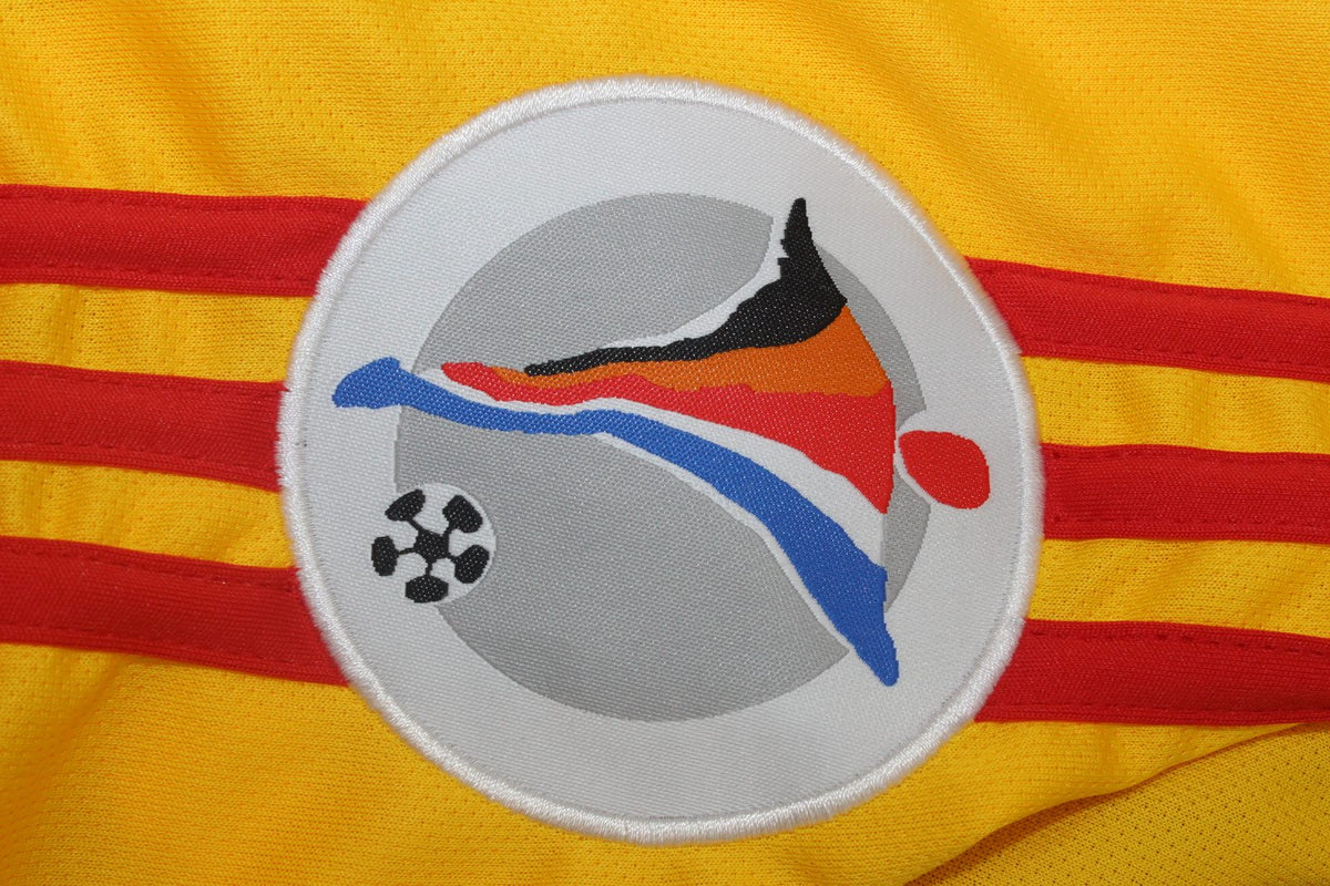 Maillot domicile Roumanie 2000/02
