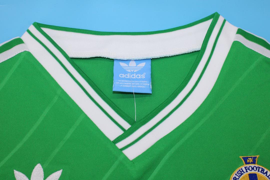 Camiseta local de Irlanda del Norte 1986/88