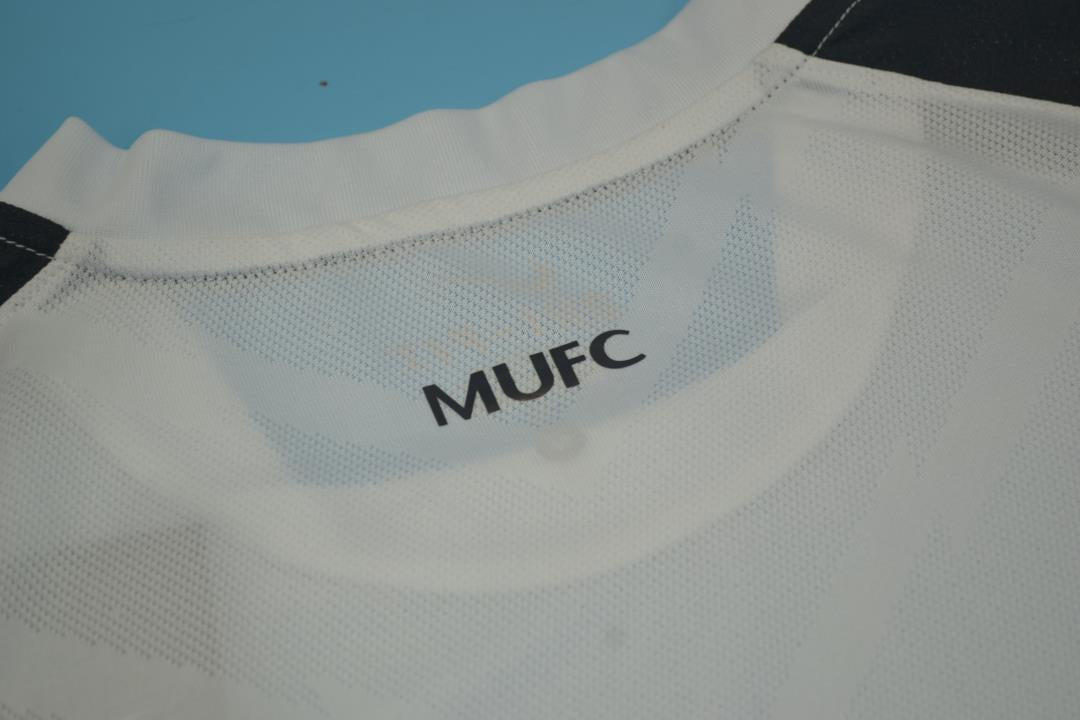 Manchester United 2010/11 Away Shirt