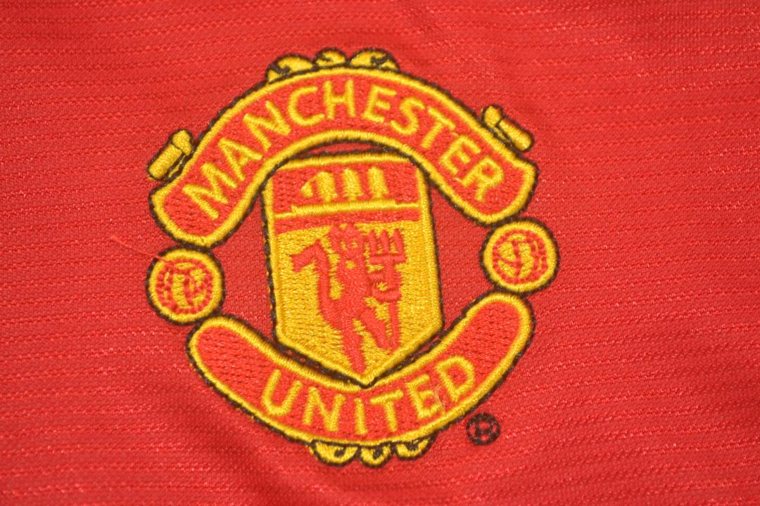 Manchester United 2000/02 Home Shirt