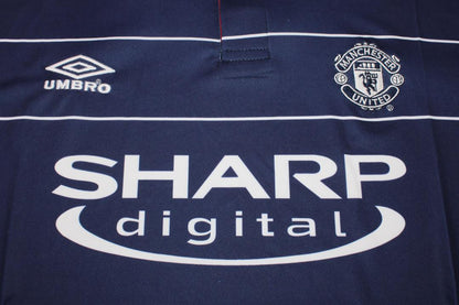 Camiseta de visitante del Manchester United 1999/00