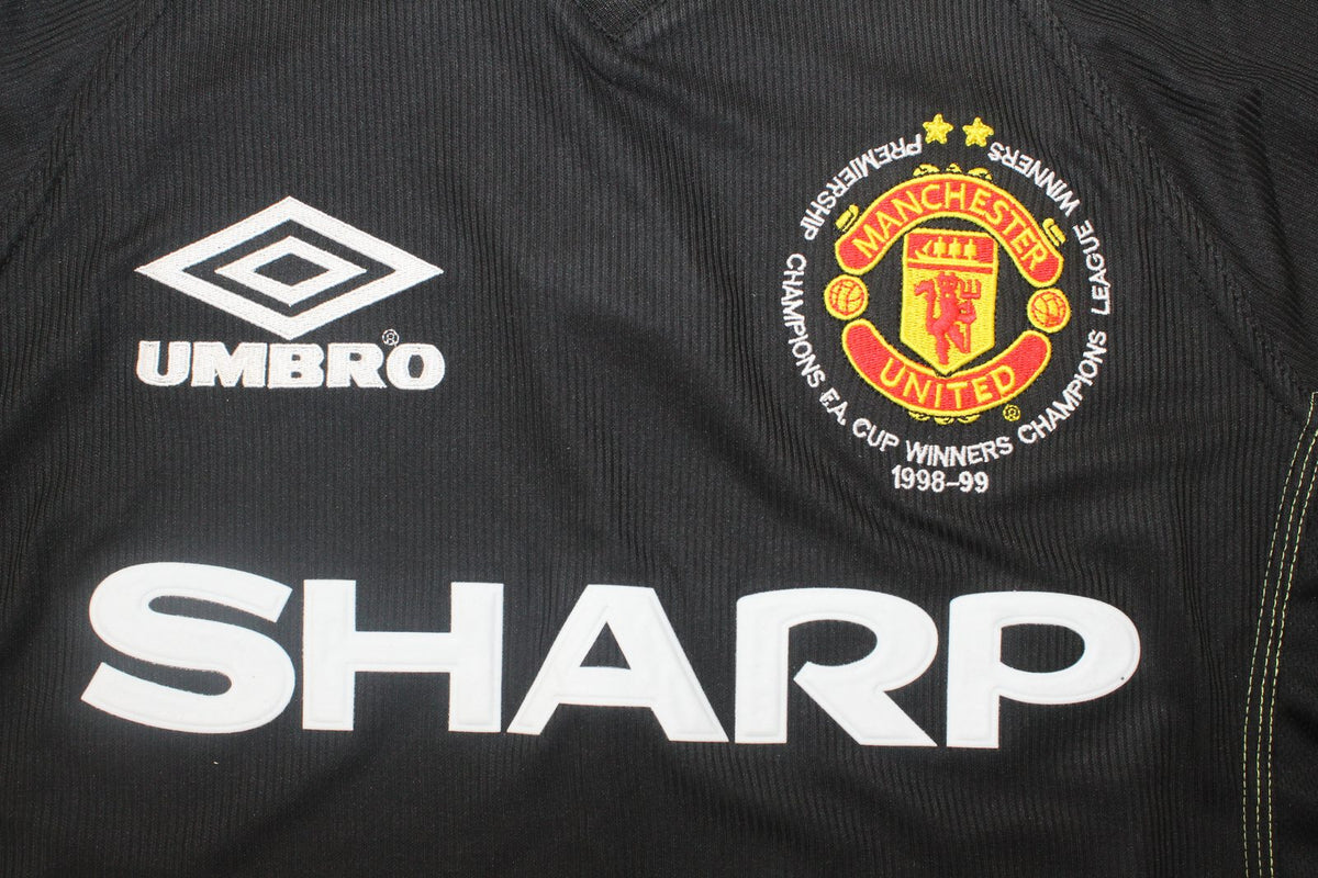 Manchester United 1998/99 Treble Winners Long Sleeves Third Shirt