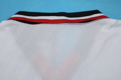 Manchester United 1996/97 Away Shirt