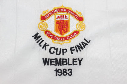 Camiseta de Manga Larga Visitante del Manchester United de la Final de la Milk Cup de 1983