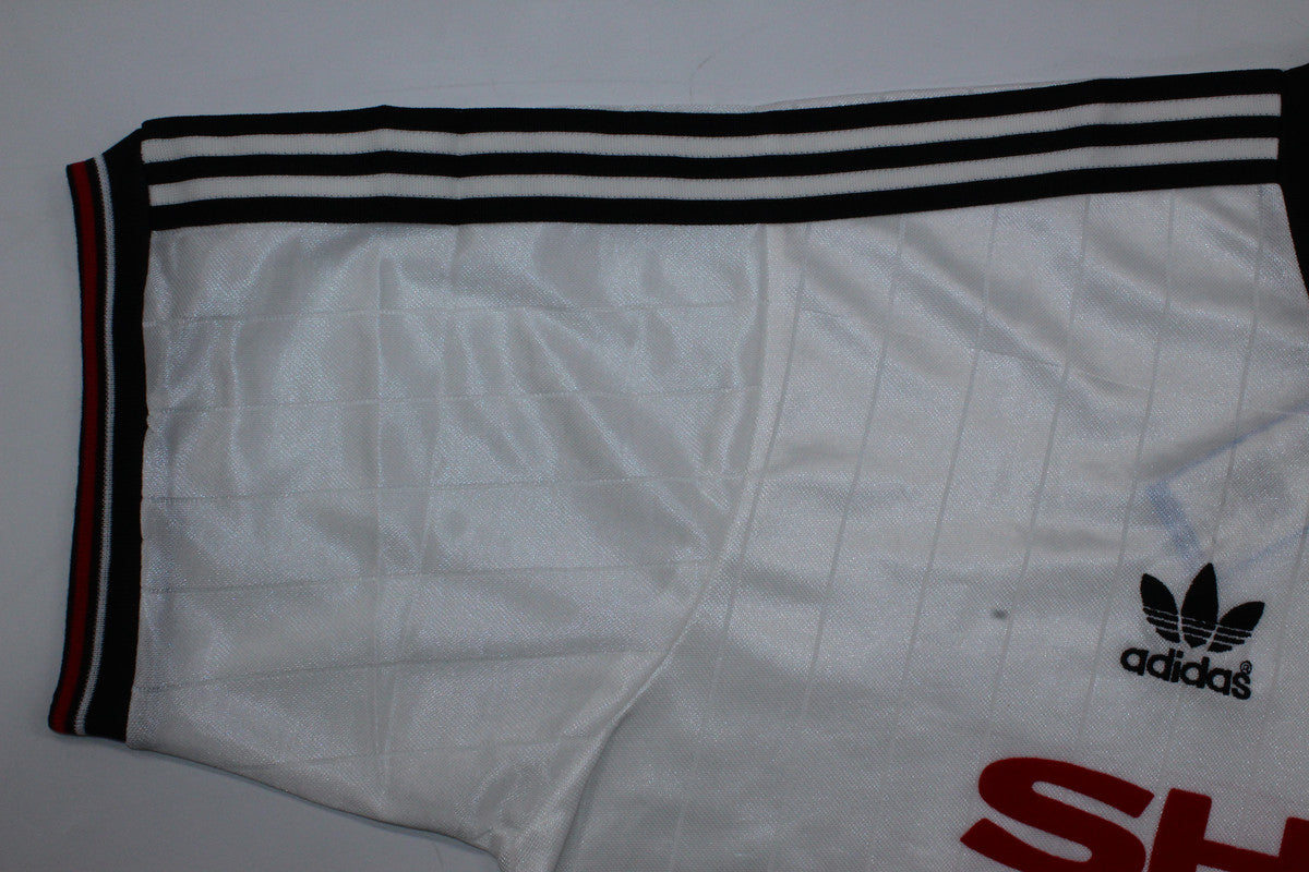 Manchester United 1982/84 Away Shirt