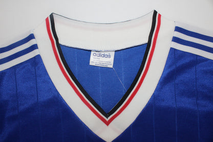 Camiseta de la tercera equipación del Manchester United 1982/84