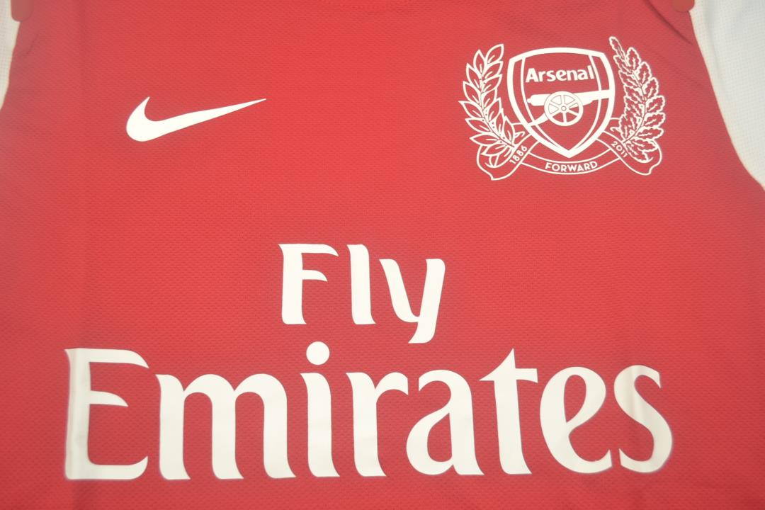Camiseta local del 125º aniversario del Arsenal 2011/12