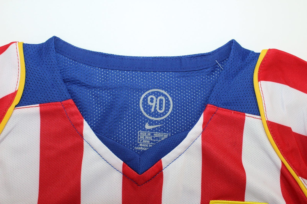 Equipación de casa de niño del Atlético de Madrid 2004/05