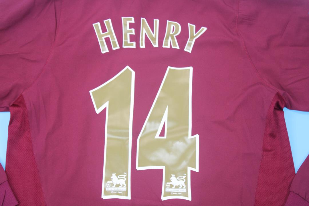 Arsenal 2005/06 Long Sleeves Home Shirt