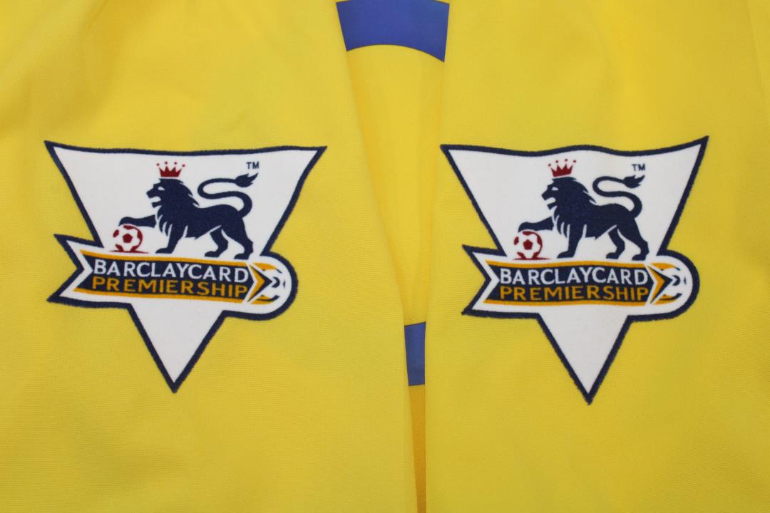 Arsenal 2003/04 Away Shirt