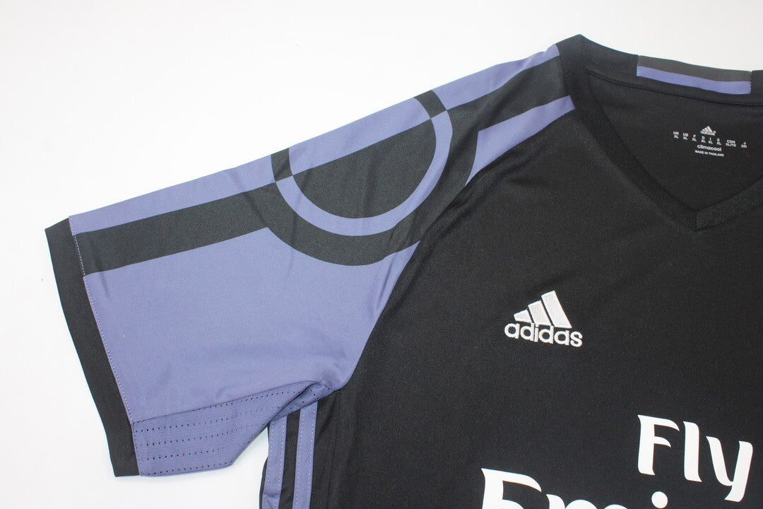 Maillot extérieur Real Madrid 2016/17