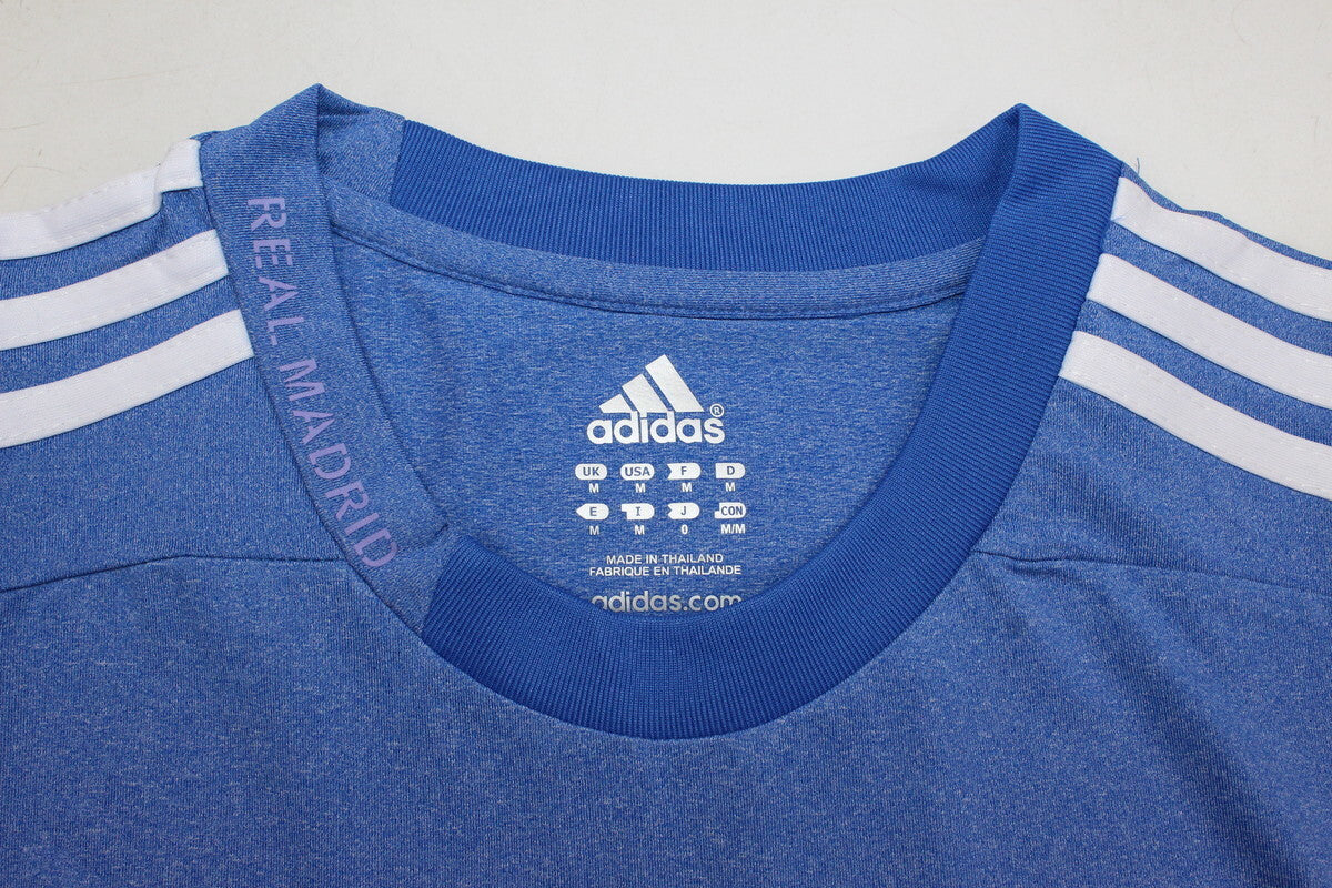 Camiseta de visitante del Real Madrid 2013/14