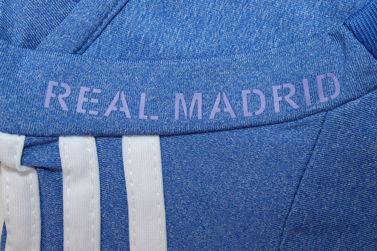 Camiseta de visitante del Real Madrid 2013/14