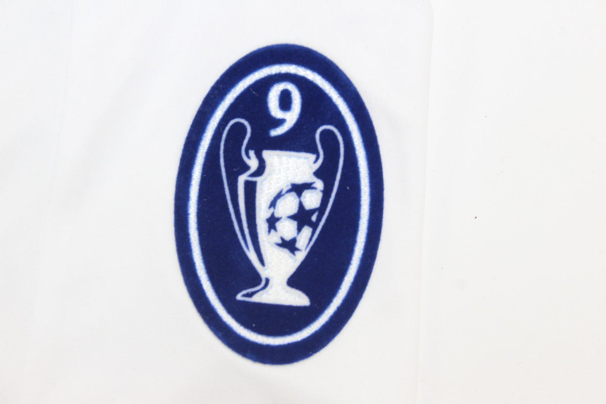 Maillot domicile du Real Madrid 2008/09