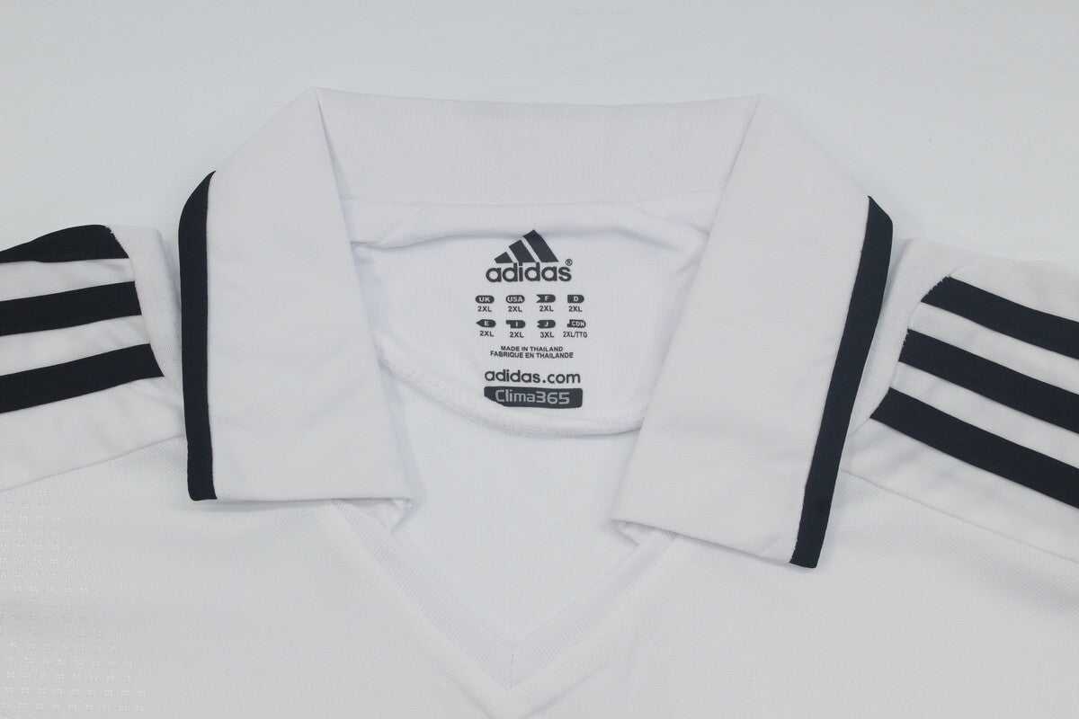 Maillot domicile du Real Madrid 2008/09